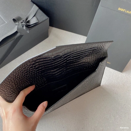 Rep ladies REP YSL POUCH UPTOWN 0809